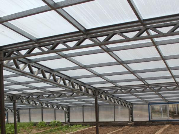 關(guān)于陽(yáng)光板溫室